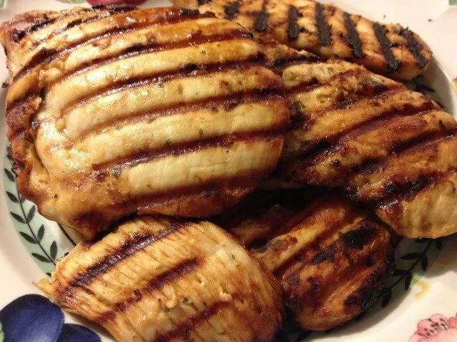 Grilled Chicken with Garlic, Lime and Tequilla