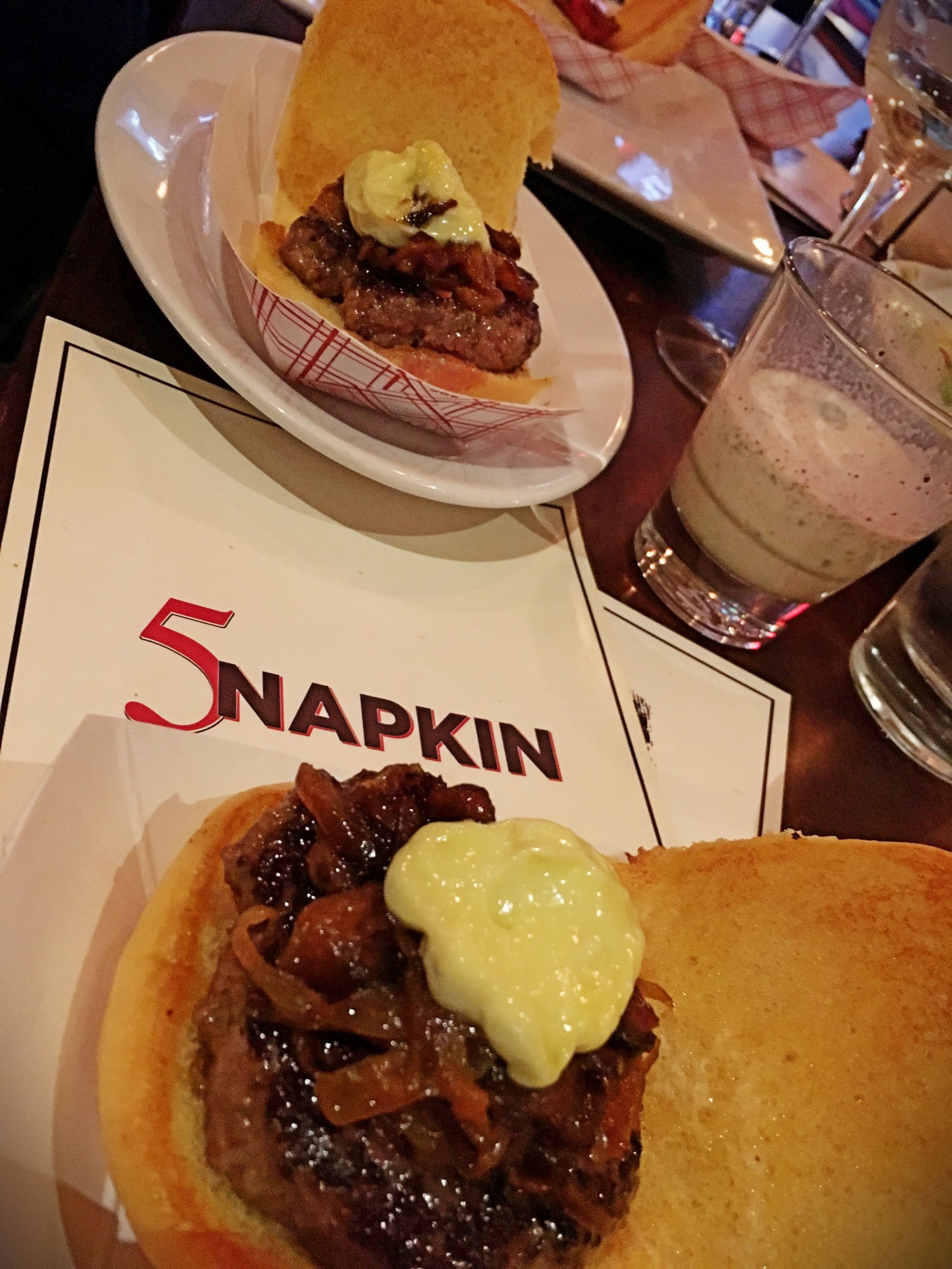 5 Napkin Burger in Ridge Hill Cheftini