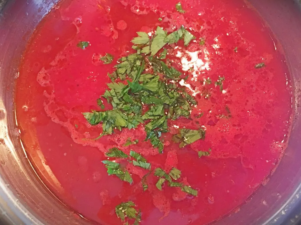 Simple San Marzano Tomato Sauce with Parlsey